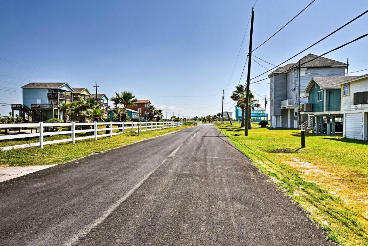 Galveston Beach House With Private Deck And Gulf Views Exterior foto